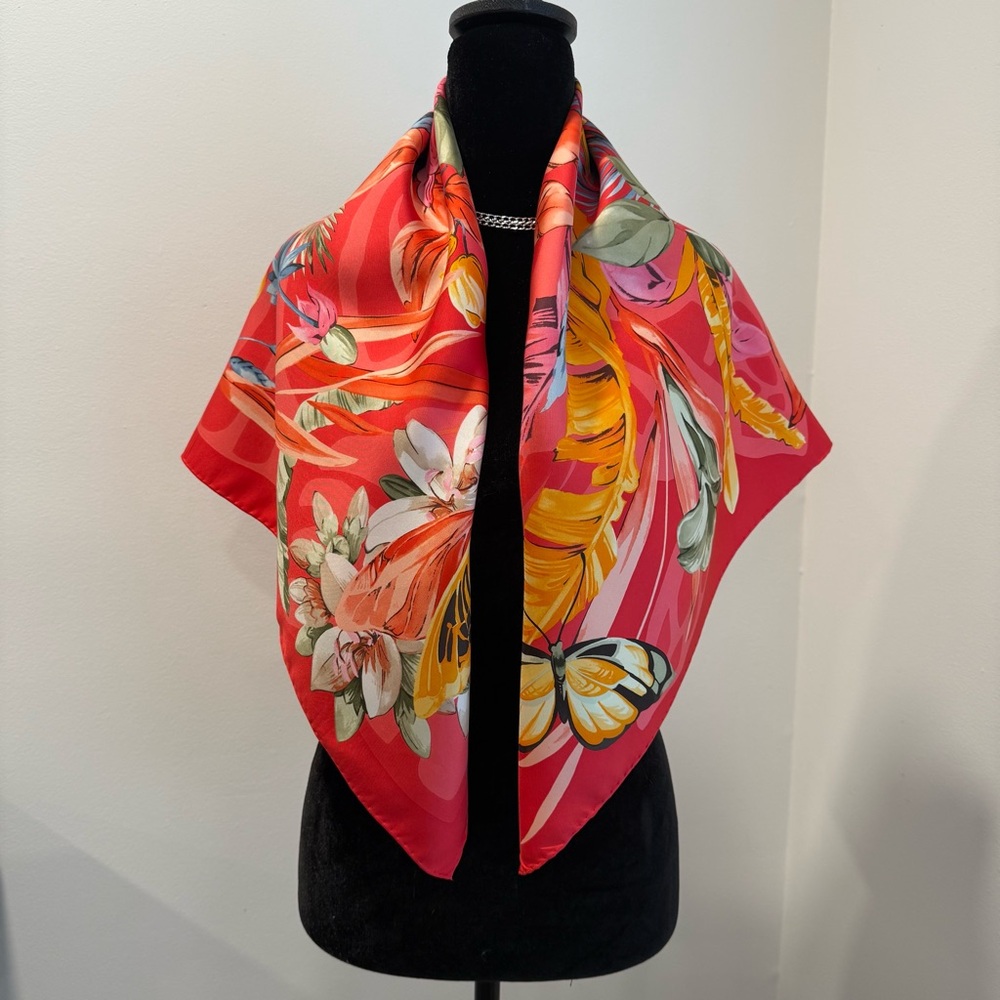 Authentic Salvatore Ferragamo Red and Cream Butterfly Silk Scarf - Picture 2 of 8